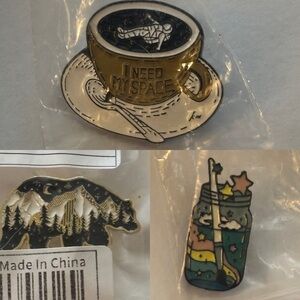 💥4/$20💥 3pc Spacey Enamel Pin Set